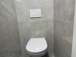 ASP Modern Apartments with Balcony & Free Parking