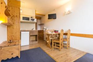 Résidence Grand Arbois - Studio 4 personnes centre station MAE-6034