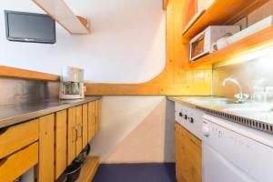 Résidence Lauzieres - Studio 5 personnes pied des pistes MAE-5934