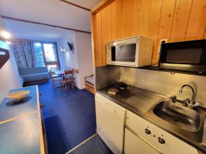 Résidence Belles Challes - Studio 4 personnes pied des pistes MAE-6094