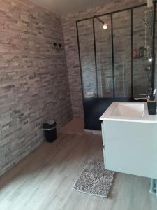 Maisons de vacances Gite 16 personnes : photos des chambres