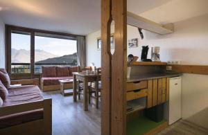 Résidence Lauzieres - Studio 5 personnes pied des pistes MAE-6364