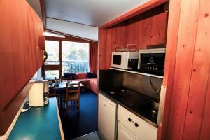 Résidence Belles Challes - Studio 4 personnes pied des pistes MAE-6464