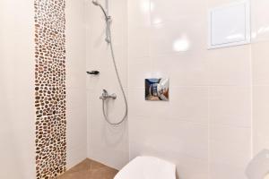 Lyanas One Bedroom apartment