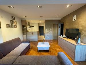 Comfy & Cozy Apartment - parking