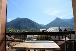 Appartements Residence Relais De La Guisane - Appartement chaleureux & renove · Proche des remontees mecaniques MAE-0354 : photos des chambres