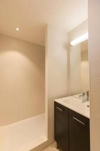 Appartements Residence Relais De La Guisane - Appartement renove · Proche des pistes · Casier a skis MAE-0544 : photos des chambres