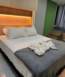 Flat Piscina Privativa 90 MT Praia centro