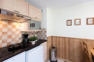 Résidence Signal Du Prorel - Studio rénové · Accès direct aux pistes · Wifi gratuit & balcon MAE-0734