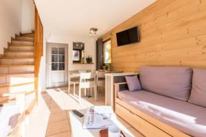 Chalets Jardin Alpin - Chalet mitoyen duplex lumineux · Accès pistes par navette · Wifi gratuit · vue dégagée MAE-4794