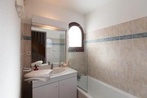 Chalets Jardin Alpin - Chalet mitoyen spacieux · Accès pistes par navette · Wifi gratuit MAE-4964