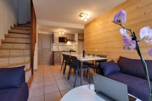 Chalets Jardin Alpin - Chalet mitoyen spacieux en duplex · Accès pistes par navette · Wifi gratuit MAE-5024
