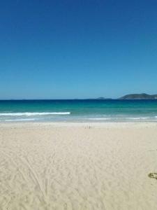 Praia do Pero - Condominio pe na areia - Pero em Cabo Frio