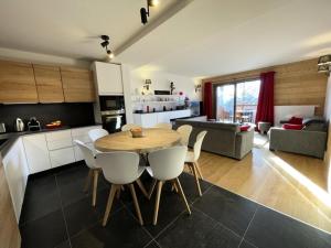 Résidence Diamant Des Cimes - Appartement haut de gamme pour 89 personnes MAE-3254