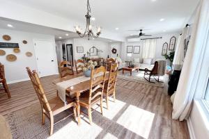 Norris Lake Modern Farmhouse Retreat