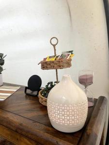 The Hideout - Stargazing Glamping Swim Oasis