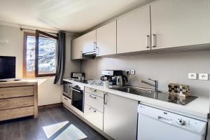 Résidence Les Cristaux - Appartement spacieux & confortable · Proche des pistes · Balcon · Sauna · Hammam · WIFI MAE-9924