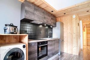 Résidence Valmonts A - Appartement duplex rénové · Départ ski aux pieds · Balcon MAE-9904