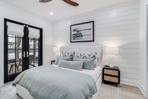 Sandy Cheeks 409 COA