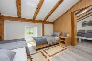 Holiday home in Tribalj 45044