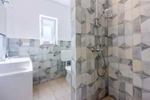 Holiday home in Smrika 45290 - Strimka