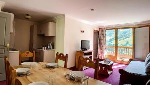 Résidence Les Cristaux - Appartement rénové · Proche des pistes · Balcon · Sauna · WIFI · Hammam MAE-0424