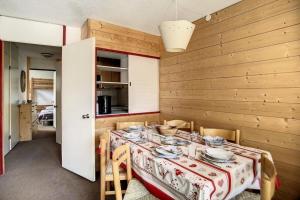 Résidence Soldanelles A - Appartement spacieux · Proche des pistes · Parking inclus MAE-0374