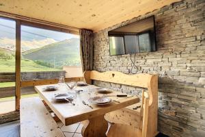 Résidence Caron - Appartement duplex rénové · Départ ski aux pieds · Balcon MAE-0694