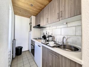 Résidence Dorons - Appartement rénové · Centre station · Balcon MAE-0734