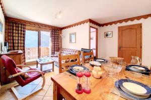 Résidence Hameau Des Marmottes - Appartement spacieux et lumineux · Proche des pistes · Balcon MAE-0774