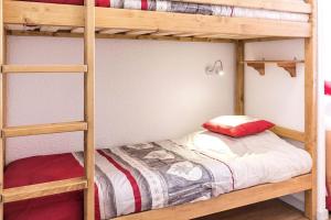 Résidence Ski Soleil - Appartement confortable avec terrasse · Départ ski aux pieds MAE-1234