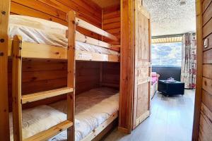 Résidence Aravis - Studio entièrement rénové · Centre station · Balcon MAE-1244