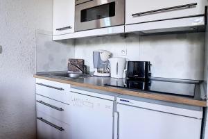 Résidence Boedette A - Studio confortable · Départ et retour skis aux pieds MAE-1304