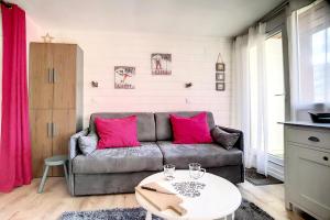 Résidence Les Lauzes - Appartement rénové · Départ et retour ski aux pieds · MAE-1444