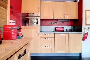 Résidence Biellaz - Appartement rénové, lumineux et chaleureux · Départ et retour skis aux pieds · Vue montagne MAE-1474