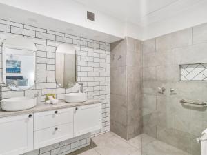 Yarrawonga Lakeside Apartment 27