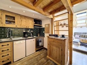 Résidence Biolley - Appartement moderne mansardé · Au pied des pistes · Centre village MAE-1664