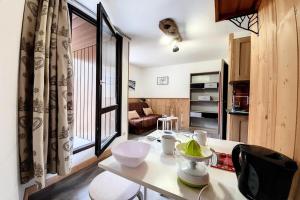 Résidence Melezes - Studio · Confortable · Proche des pistes · Balcon MAE-1964