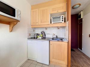 Résidence Caron - Studio lumineux · Départ et retour skis aux pieds · Balcon MAE-2734