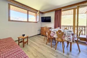 Résidence Valmonts A - Appartement spacieux · Au pieds des pistes · Balcon MAE-2964