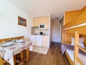 Résidence Grande Masse - Studio lumineux · Départ et retour skis aux pieds · Balcon MAE-3354