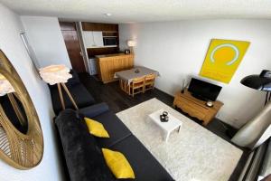 Résidence Tougnette - Appartement spacieux · Départ et retour ski aux pieds · Balcon MAE-3444