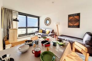 Résidence Tougnette - Appartement spacieux · Départ et retour ski aux pieds · Balcon MAE-3444