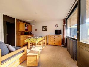 Résidence Aravis - Appartement lumineux · Ski aux pieds · Balcon MAE-3434