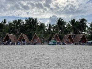 Langub Beach Resort Sipalay