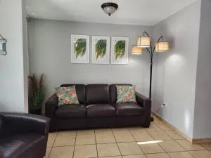 Aquatika 1st Floor 3 bedroom in front Lazy River - Suarez