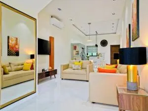 Villa Topenga Ocean View Luxury 2 Bedroom - Content