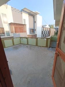 RaghuvarDham Delux AC 3 Double Beds