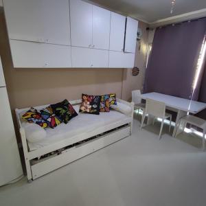 Flat Brilhante 5 Pessoas Garagem Hakka -Feirinha-Hospitais