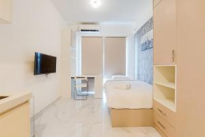 Good View Studio at Sky House BSD Apartment By Travelio